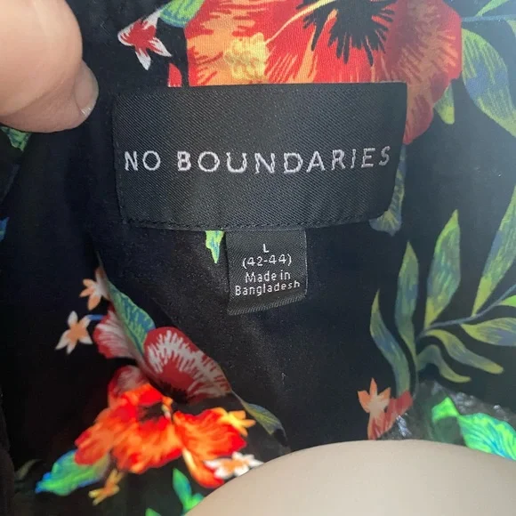 No Boundaries Size Large Hawaiian 🌺 Shirt - Picture 4 of 4